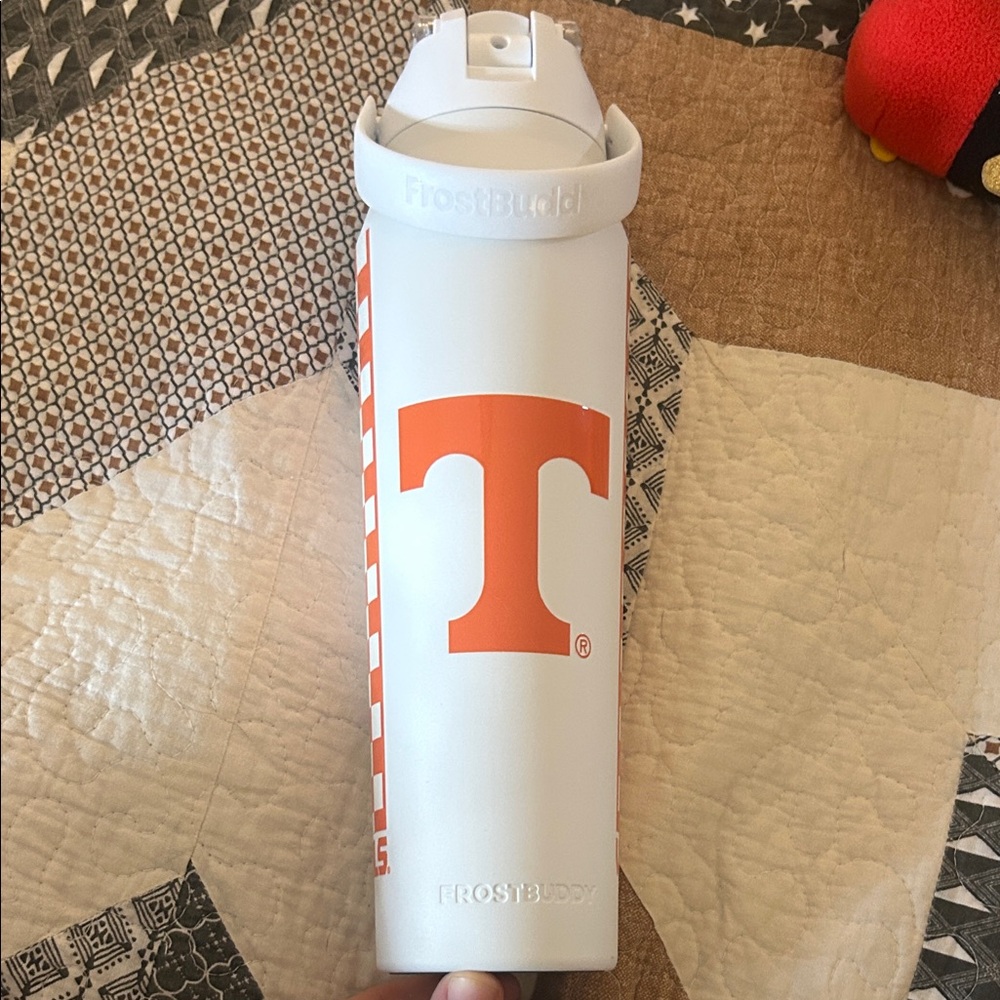 White and Orange Checkerboard University of Tennessee Frostbuddy 32oz W/ Handle